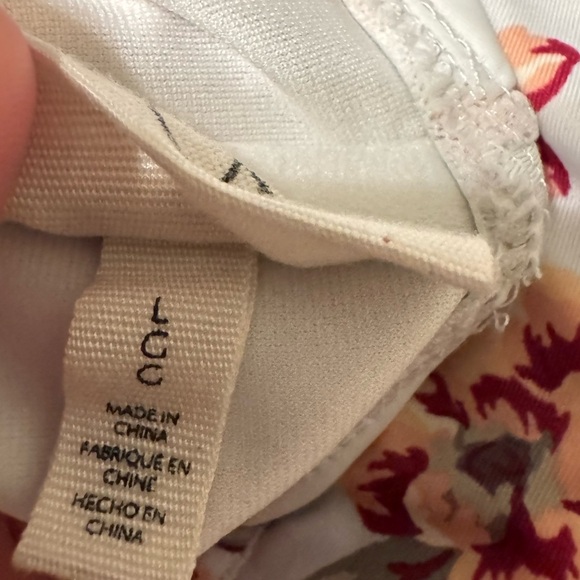 Jessica Simpson Maternity Floral Swimwear - Picture 11 of 13